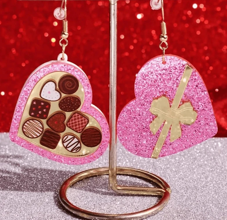 25mm Glitter Pink Chocolate Box Heart Mirror Resin Gem