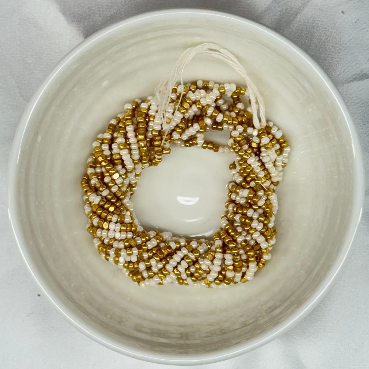 11/0 Charlotte Cut Seed Bead -  Ivory and Gold Patina Mix 10g India Sheen Charlotte Cut Seedbeads