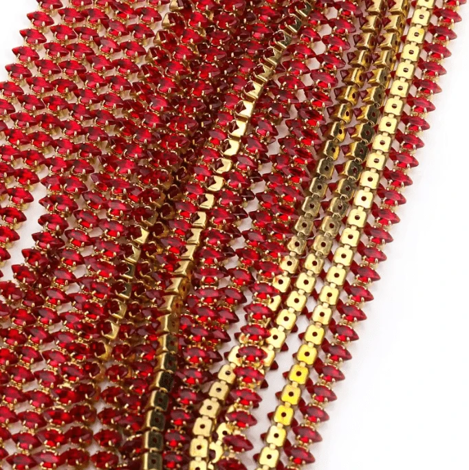 3*6mm Red DIAMOND STONE with Gold Rhinestone High Quaility Metal Chain, Sold in 20" *RARE* Promotions