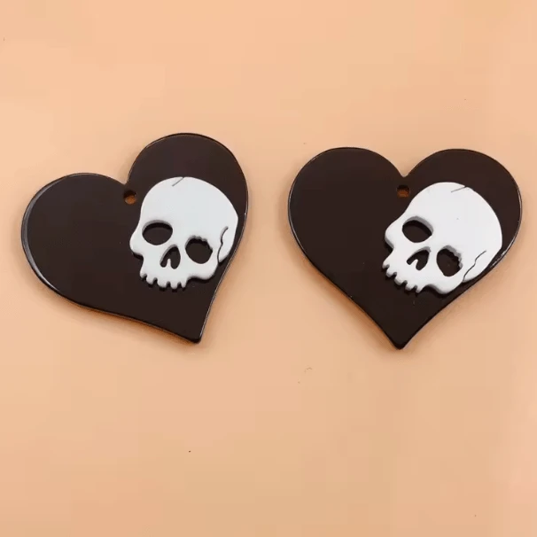 34mm White Skull Black Heart Shape, Sew on, Resin Gem (Sold in Pair) Resin Gems