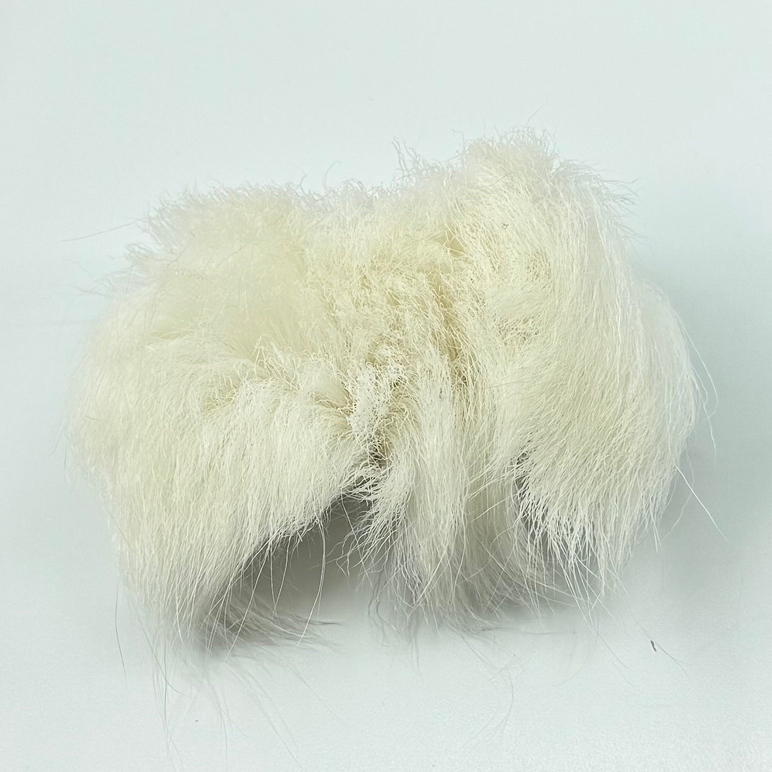 Dyed Natural Caribou Fur 1×3 inch Strip for Tufting, Basics Caribou Fur