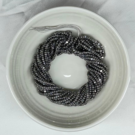11/0 Charlotte Cut Seed Bead- Metallic Silver  *10g Hank* India Sheen Charlotte Cut Seedbeads