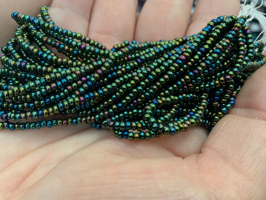 11/0 Opaque Green AB *Metallic Preciosa Seed Bead 11/0 Preciosa Seed Beads