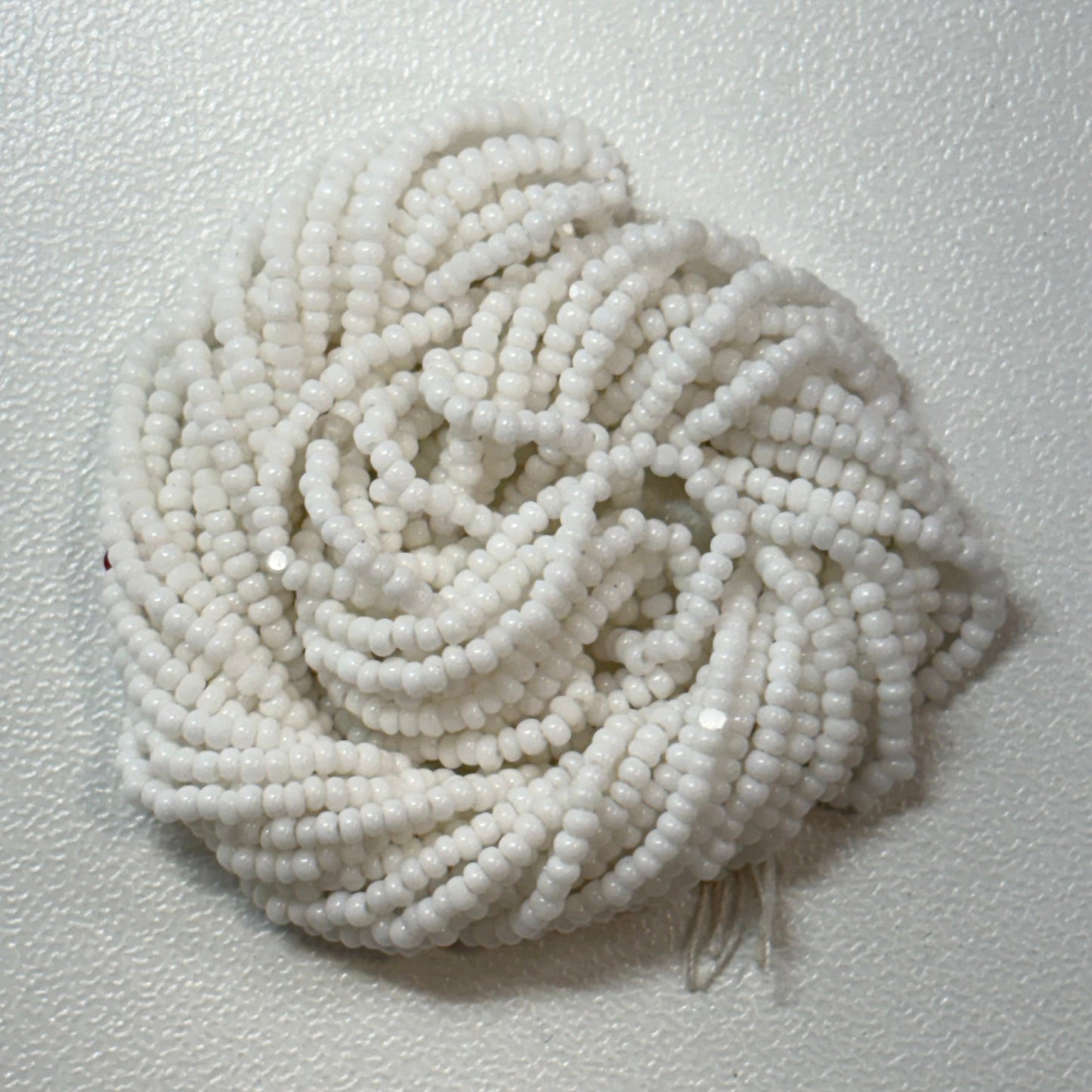 13/0 Charlotte Cut Seed Bead - Chalk White 10g India Sheen Charlotte Cut Seedbeads