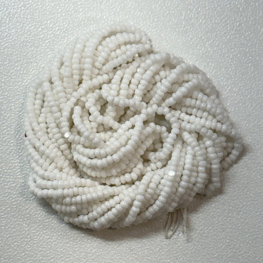 13/0 Charlotte Cut Seed Bead - Chalk White 10g India Sheen Charlotte Cut Seedbeads