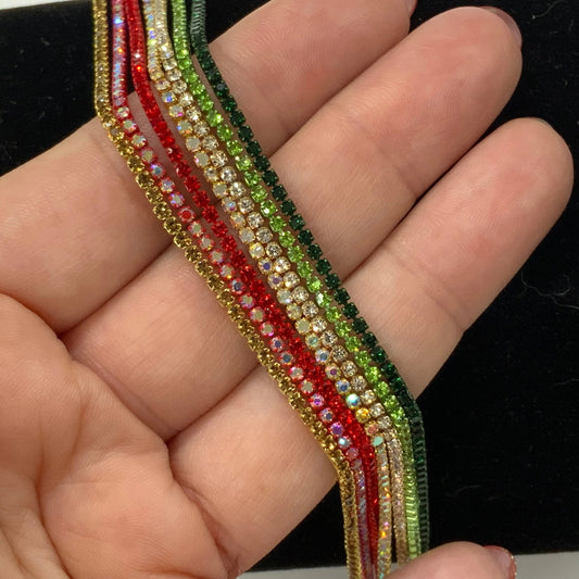 “Christmas Vibes” 7 x 33” SS4 Rhinestone Chain Bundle Set, Promotions Sundaylace Creations & Bling