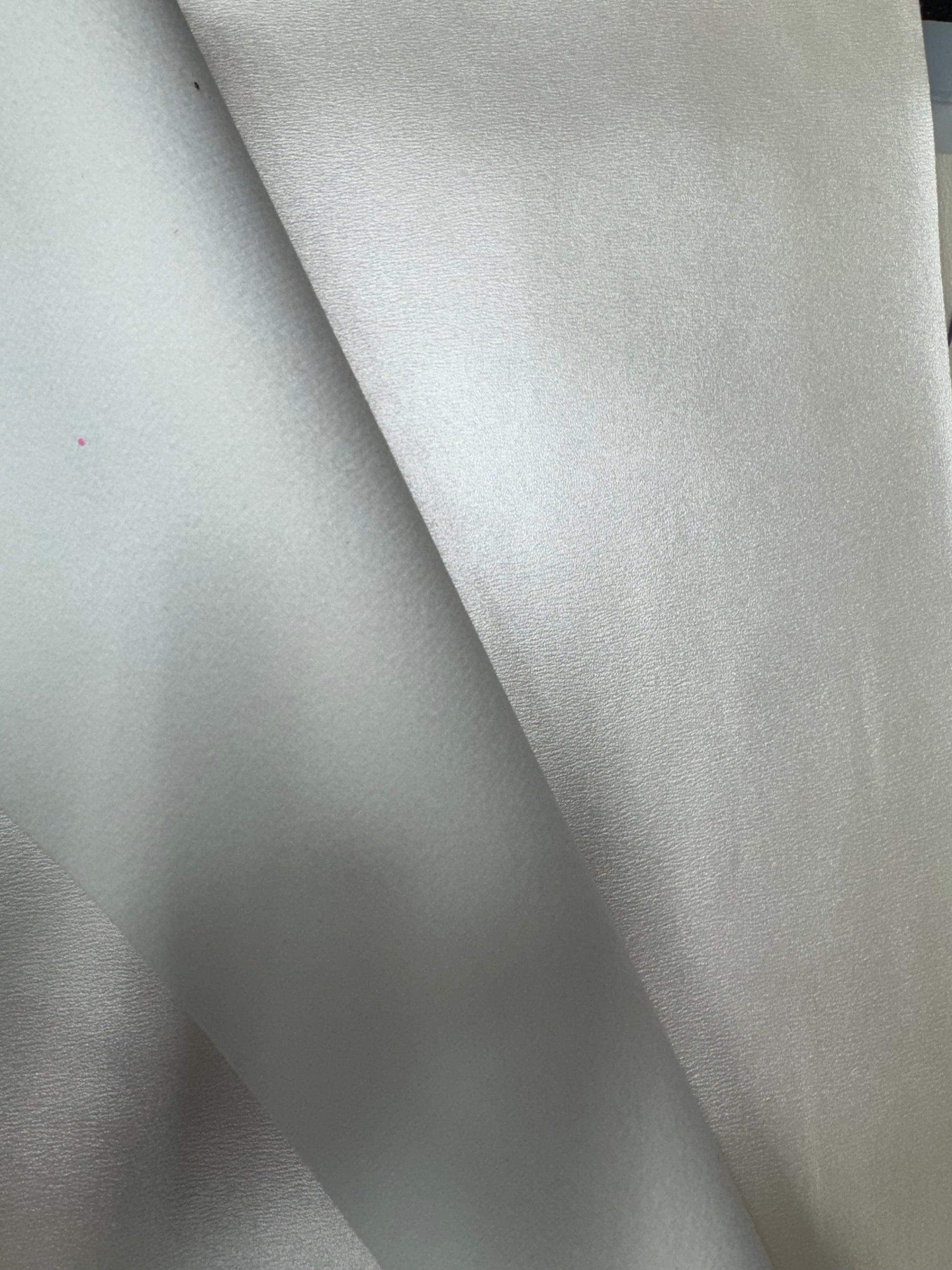 20*30cm Pearl White Smooth Texture Finish, Leatherette Sheet Leatherette