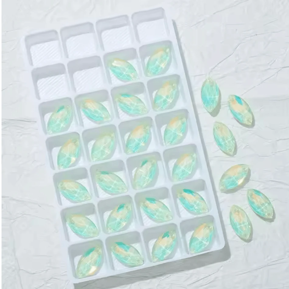 6*12mm Mocha Mint Green Teardrop shaped, Sew on, Strass Fancy Glass Gems (Sold in Pair) Fancy Glass Gems