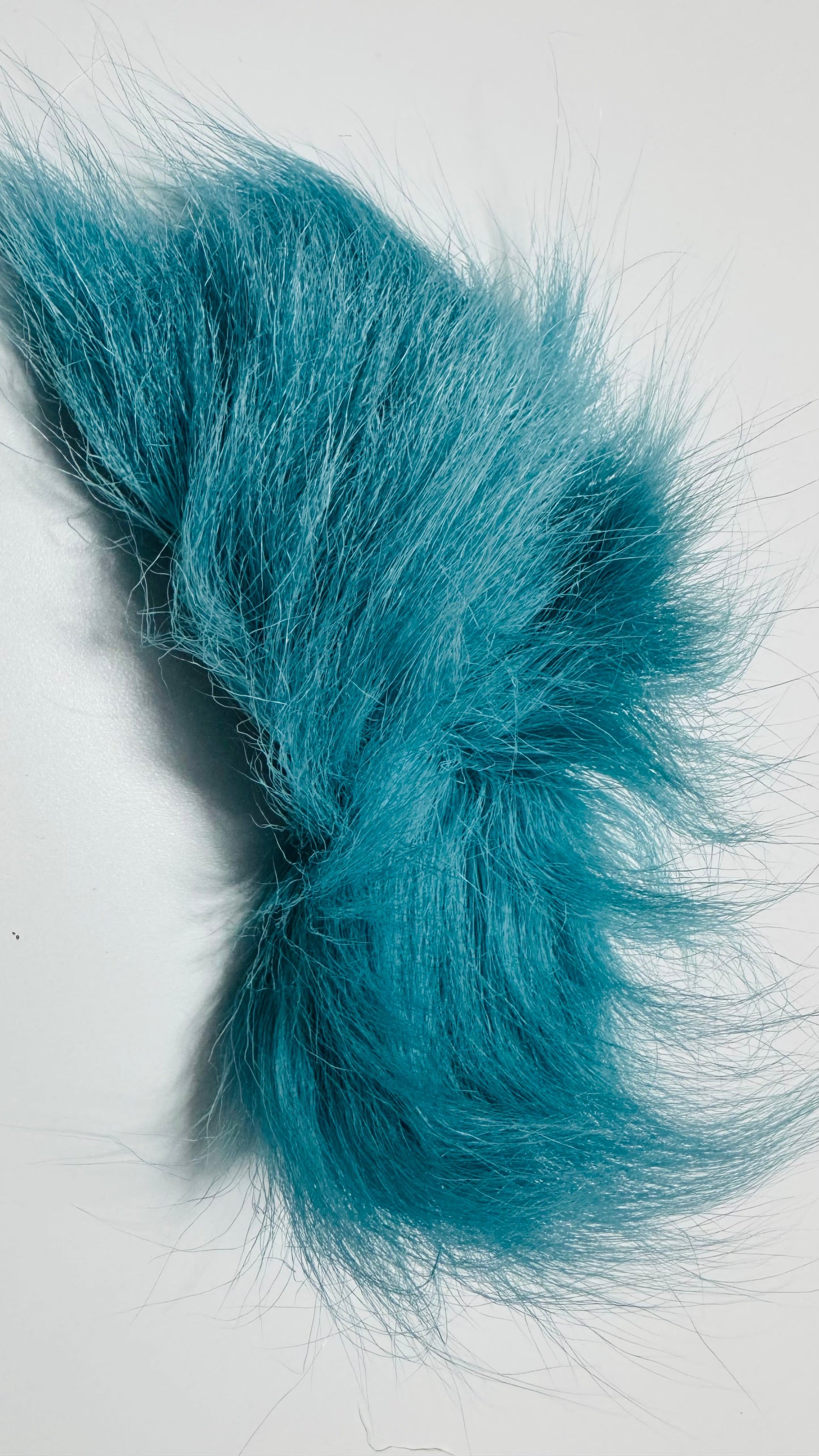 Dyed Natural Caribou Fur 1×3 inch Strip for Tufting, Basics Caribou Fur