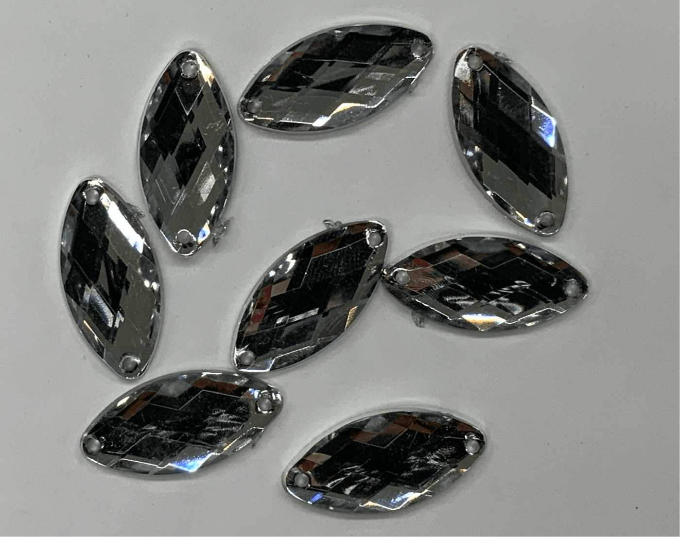 9*18 clear navette (sold in pairs) 9*18mm Clear Navette Shaped, Sew on, Resin Gems (Sold in Pair) Resin Gems