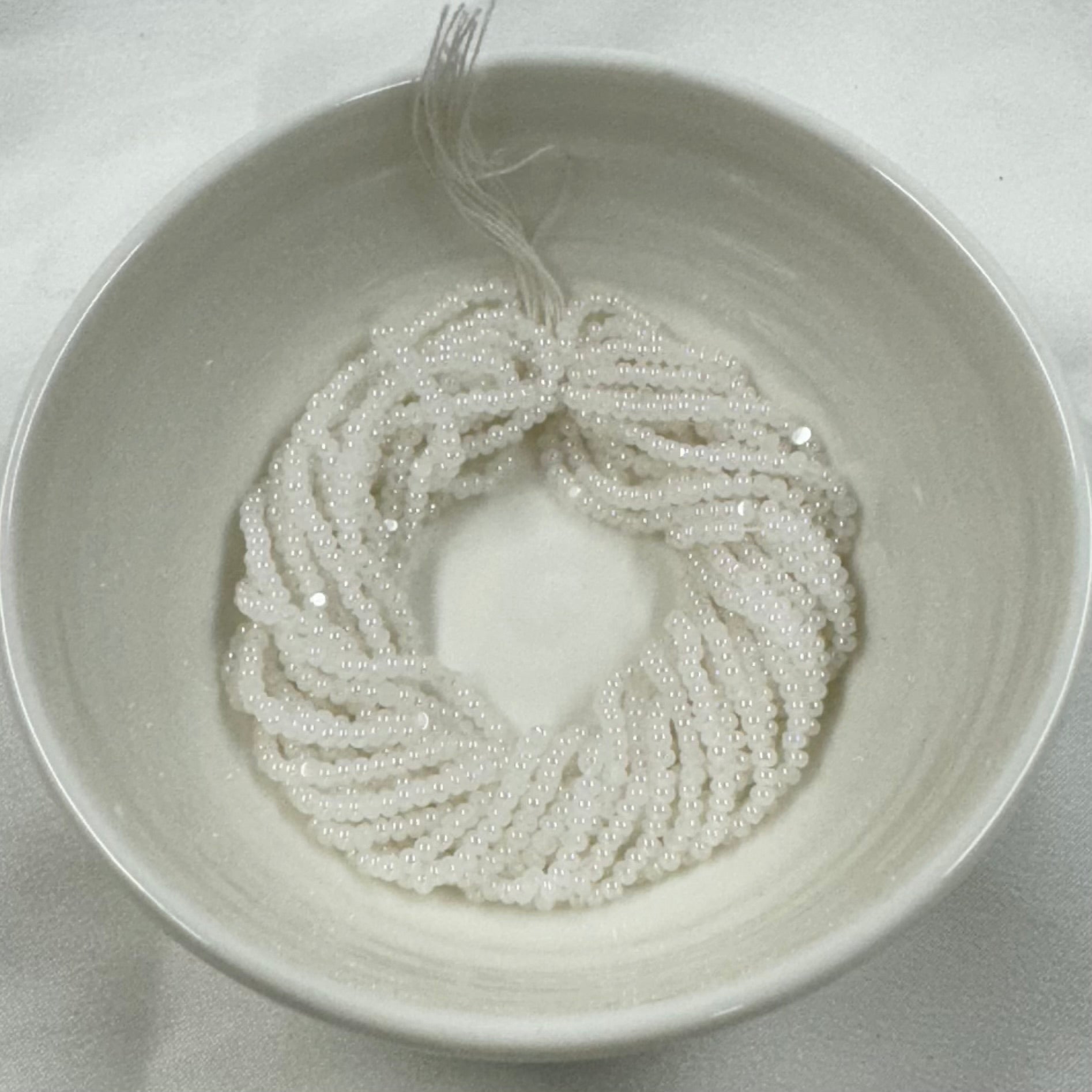 11/0 Charlotte Cut Seed Bead- Alabaster White *10g Hank* India Sheen Charlotte Cut Seedbeads