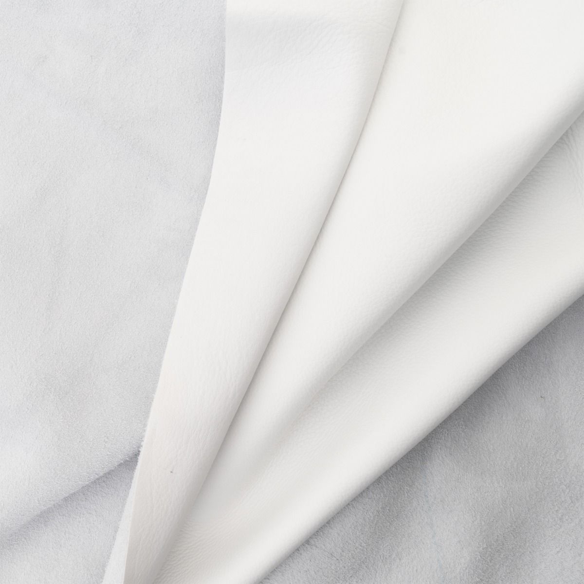 Buffalo (Bison) Leather White 3-3.5oz. 17x22 sqft Sundaylace Creations & Bling