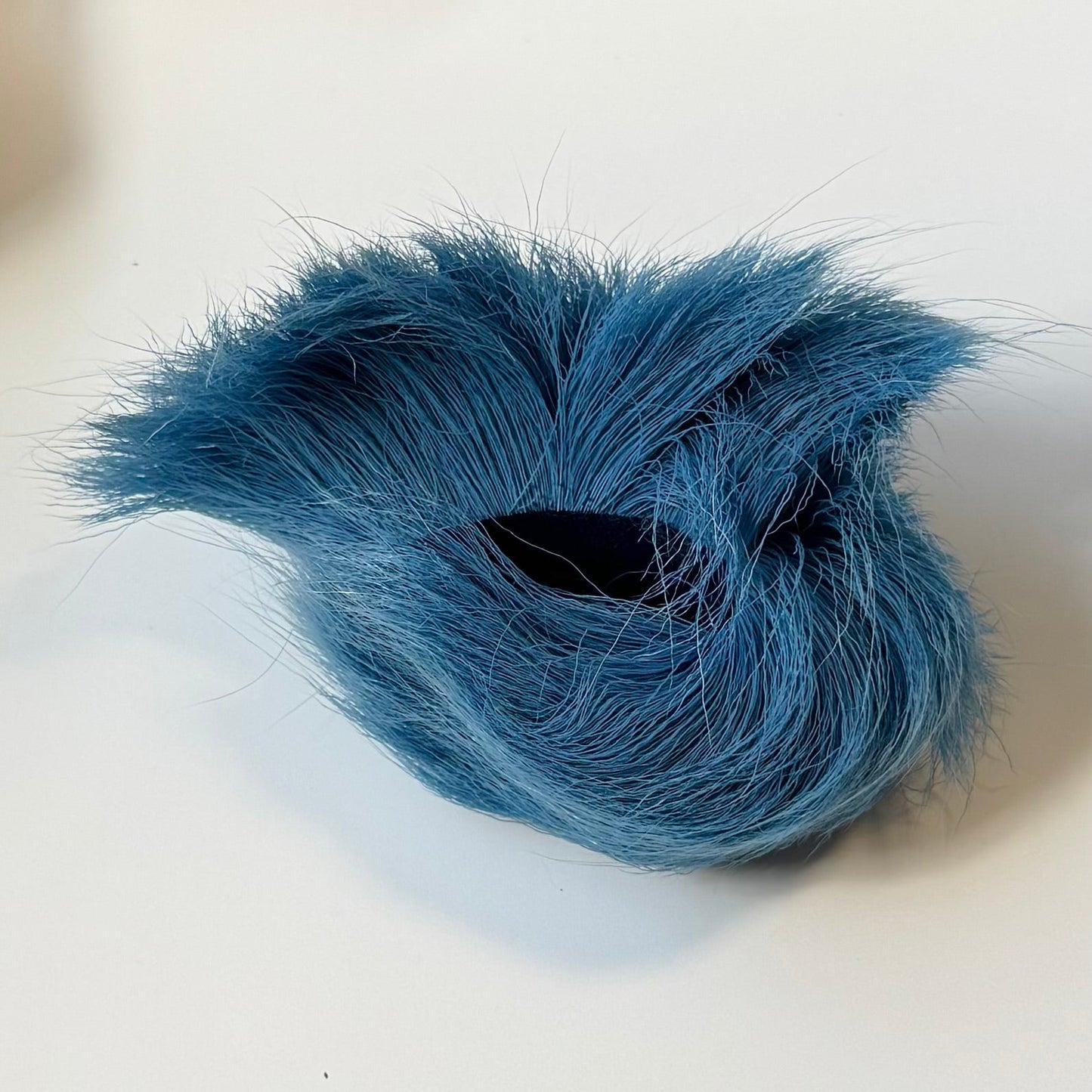 Dyed Natural Caribou Fur 1×3 inch Strip for Tufting, Basics Caribou Fur