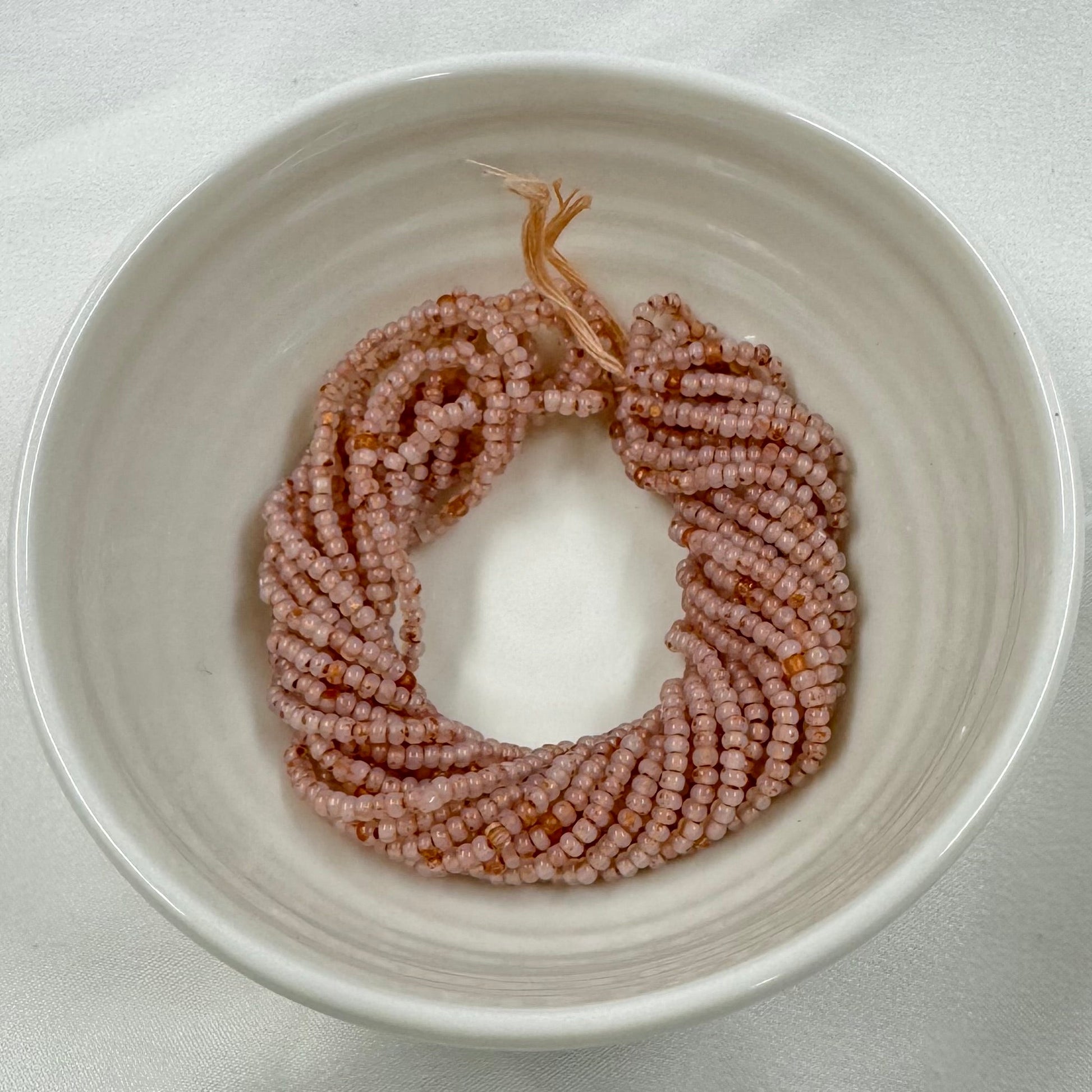 11/0 Charlotte Cut *Premium Seed Bead- White Opal Rose Gold Lined  *10g Hank* India Sheen Charlotte Cut Seedbeads