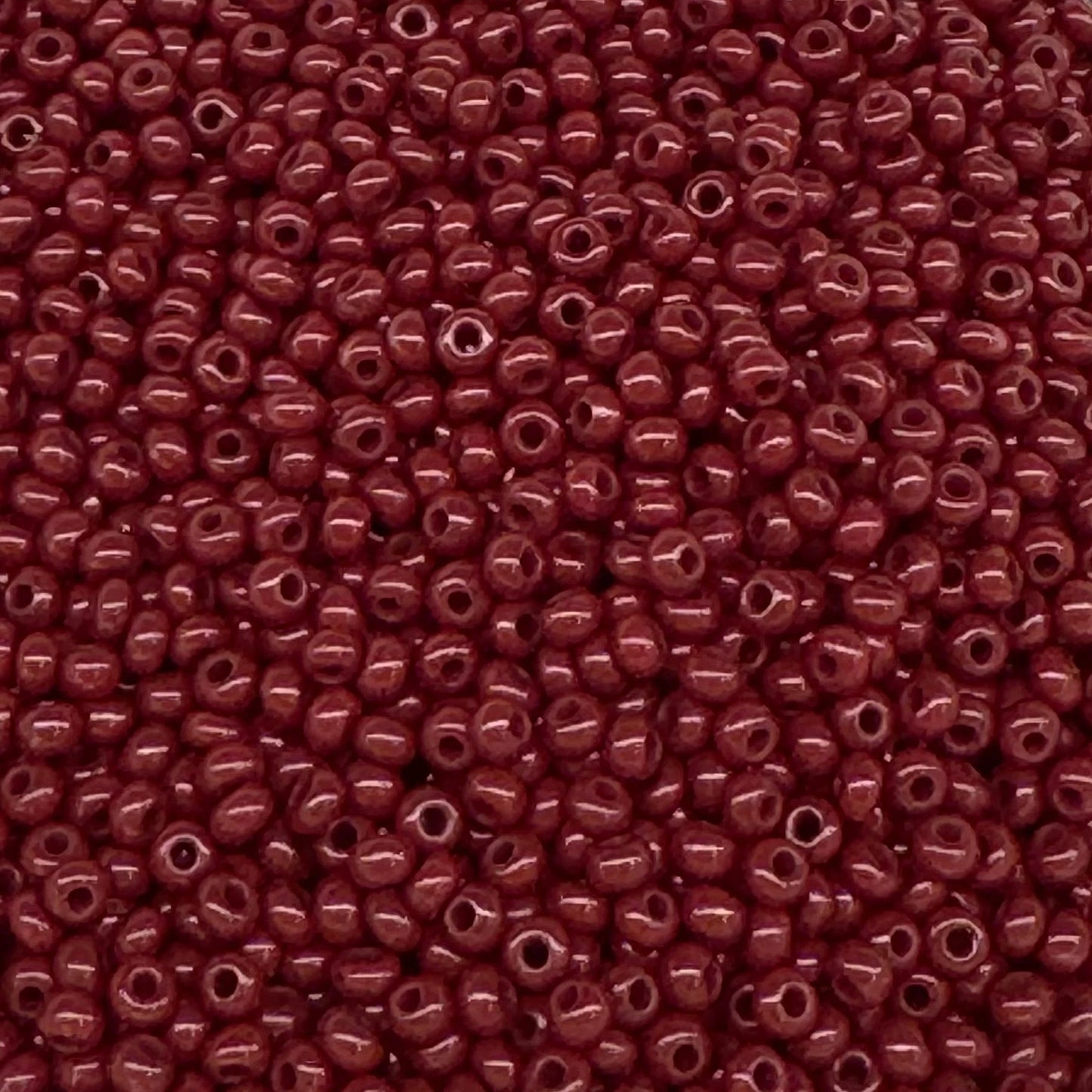 11/0 Preciosa Seed Bead, Opaque Red Brown (22g) 10/0 Preciosa Seed Beads