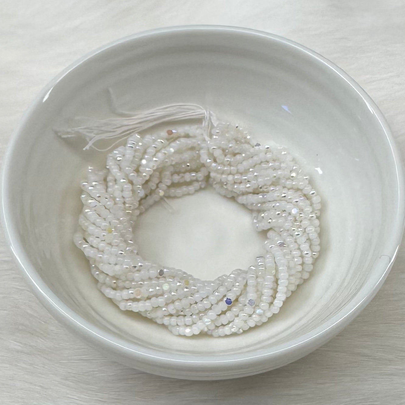 11/0 Charlotte Cut *Premium Seed Bead- Patina Opal White Alabaster Aurore Boreale  (AB) *10g Hank* India Sheen Charlotte Cut Seedbeads