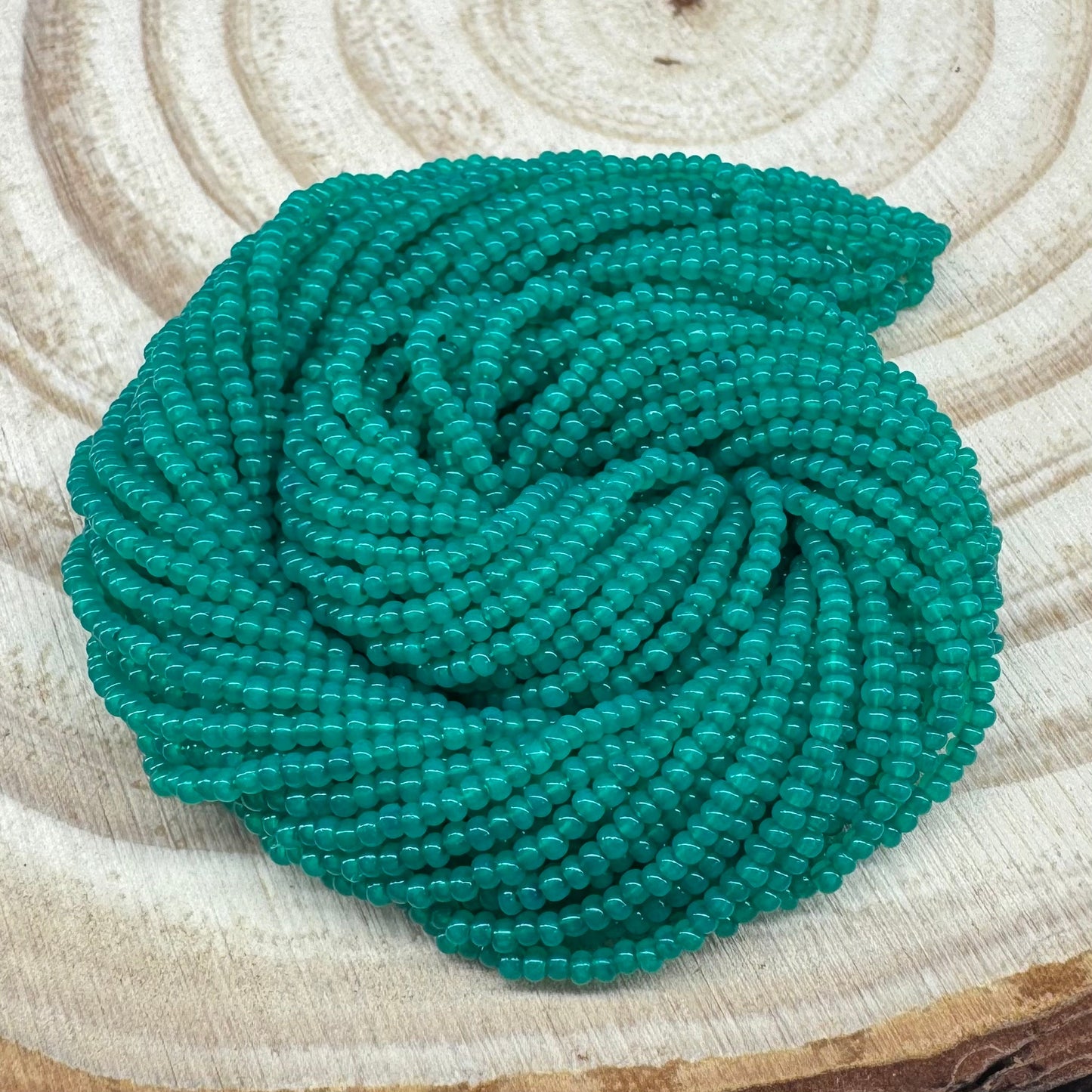 11/0 Bright Green Alabaster *Opal Dyed Preciosa Seed Beads *Limited time Hank 11/0 Preciosa Seed Beads