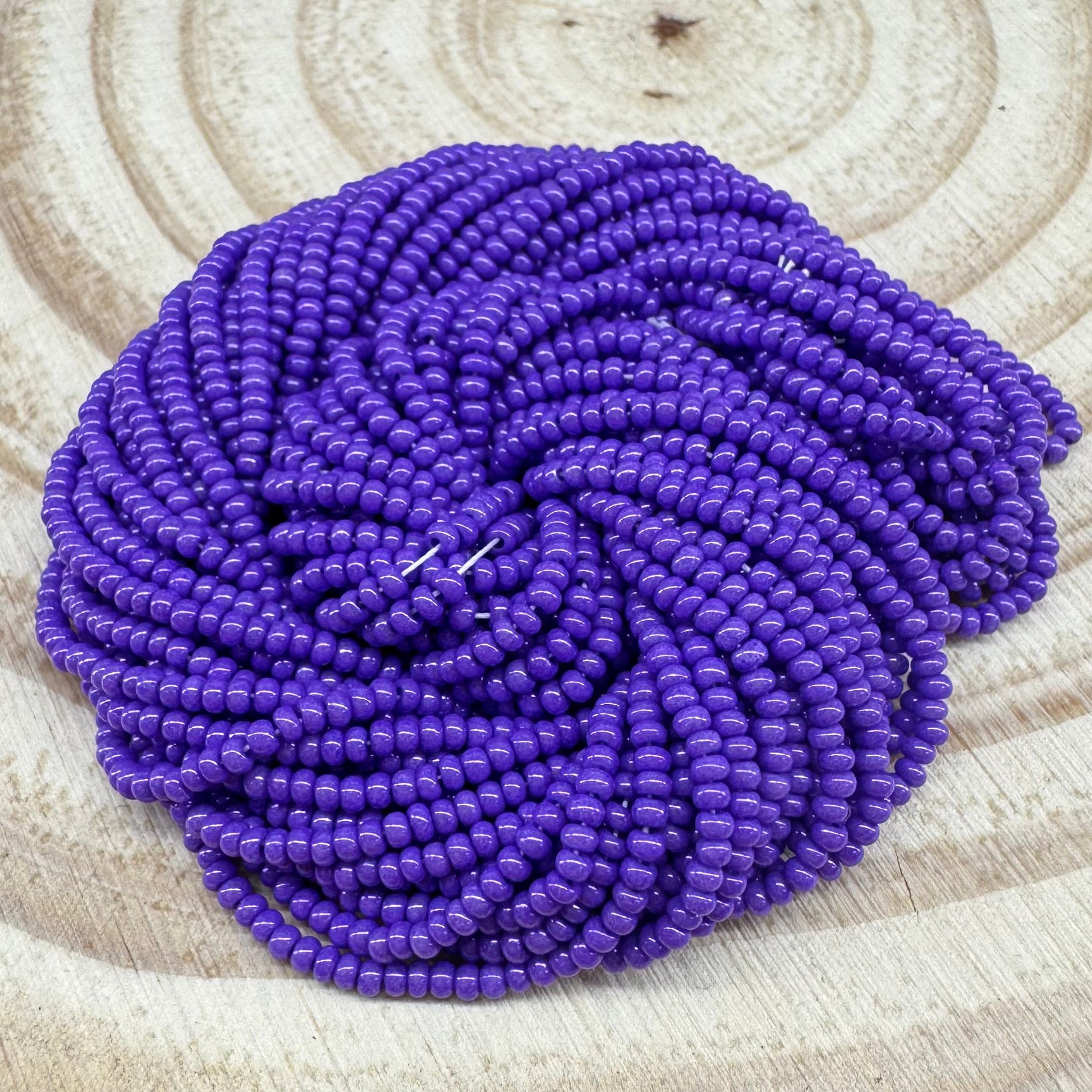 11/0 Purple Terra Preciosa Seed Beads *Limited time Hank #11Sb197-Ta 11/0 Preciosa Seed Beads