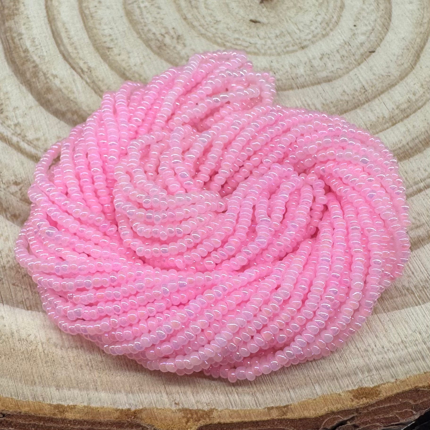 11/0 Light Pink Pearl Preciosa Seed Beads *Limited time Hank #11SB691 11/0 Preciosa Seed Beads