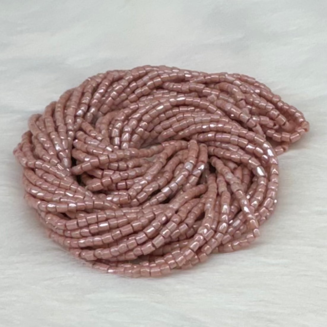 9/0 3 Cut Beads - Opaque Luster Rose Terra *Hank Tri-Cut Beads Preciosa