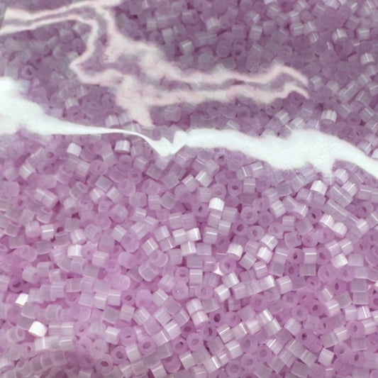 11/0 Lilac Pink Loose Seed Beads (50g) Sundaylace Creations & Bling