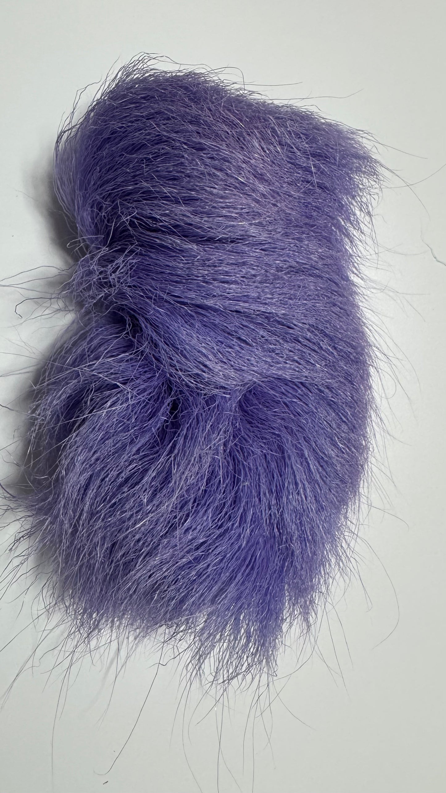 Dyed Natural Caribou Fur 1×3 inch Strip for Tufting, Basics Caribou Fur