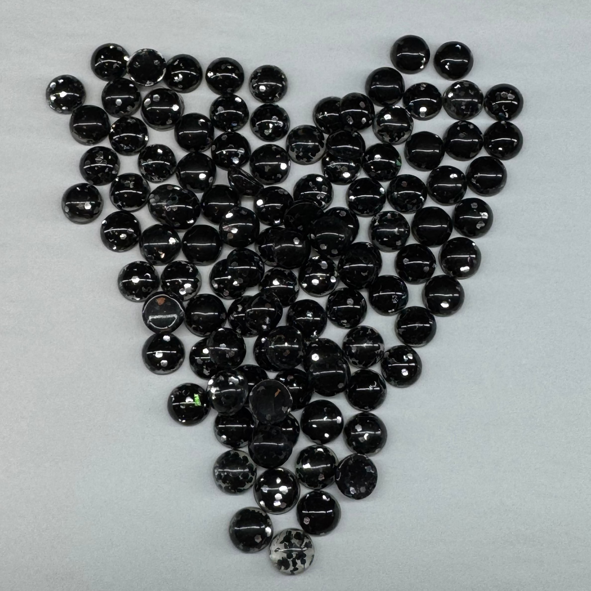 8mm Black Glitter Resin Gem (Sold in Pair) Resin Gems