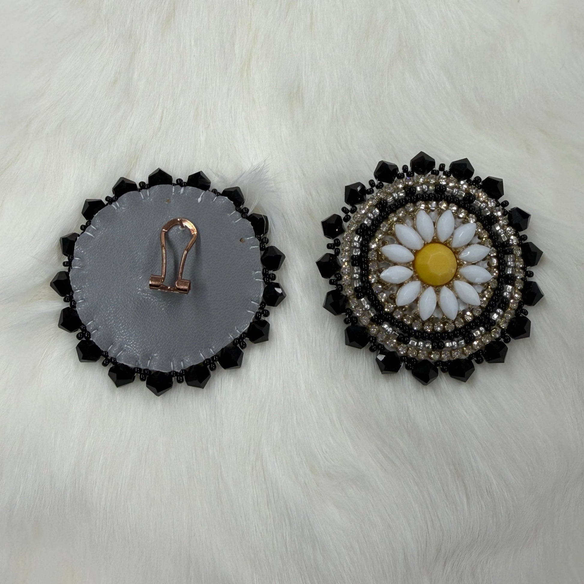 Sunflower Black Post Earrings, Beaded Earring, Beadwork Beadwork