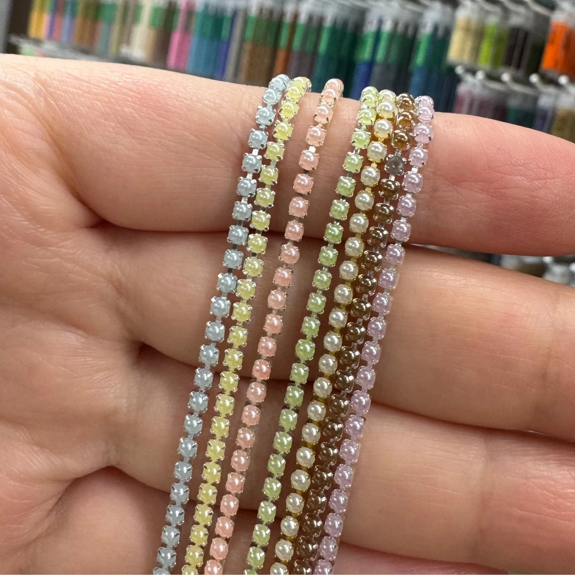 "Mama Needs New Pearls" Rhinestone Chain Set (7 colours x 1 yard) SS6 Metal Rhinestone Chain