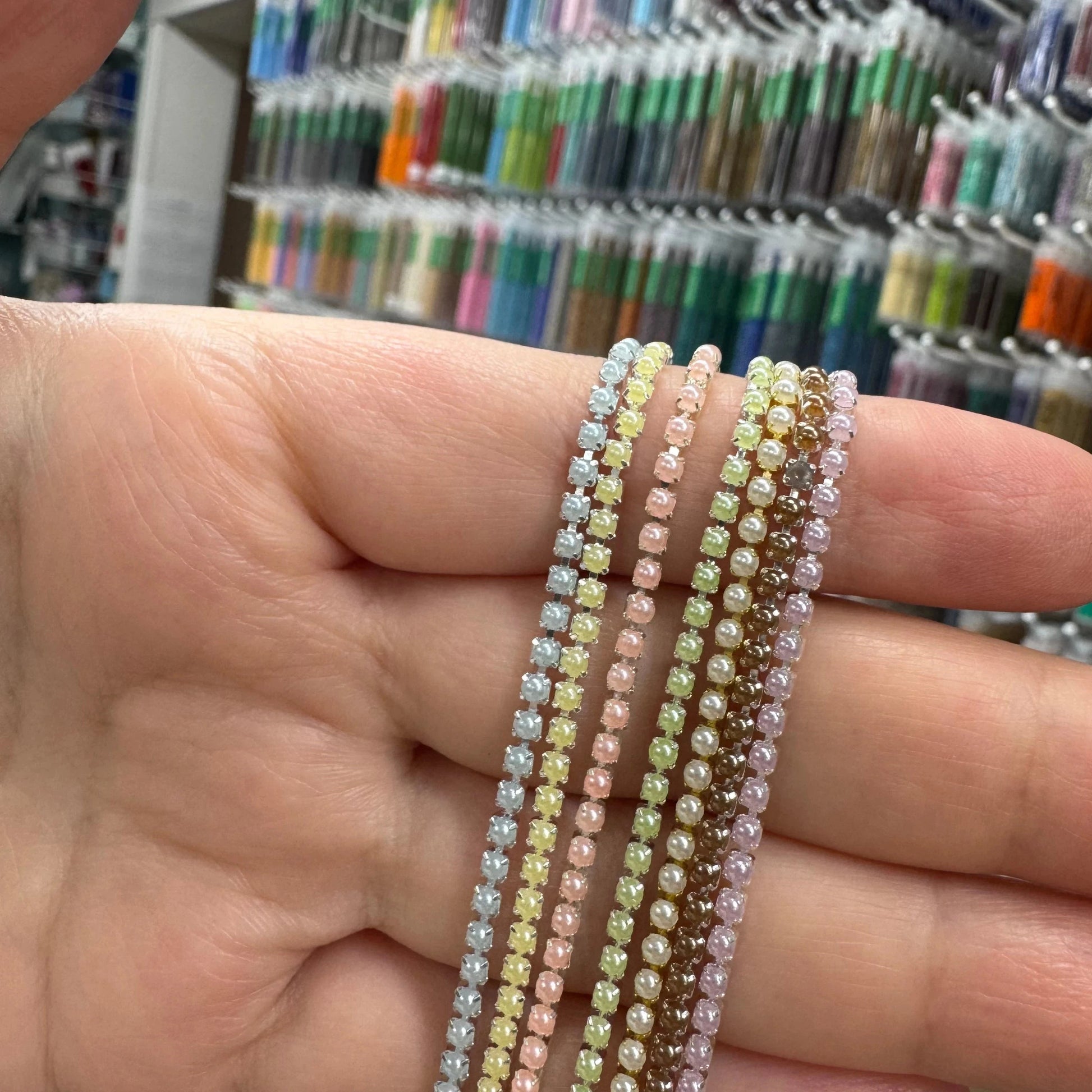"Mama Needs New Pearls" Rhinestone Chain Set (7 colours x 1 yard) SS6 Metal Rhinestone Chain