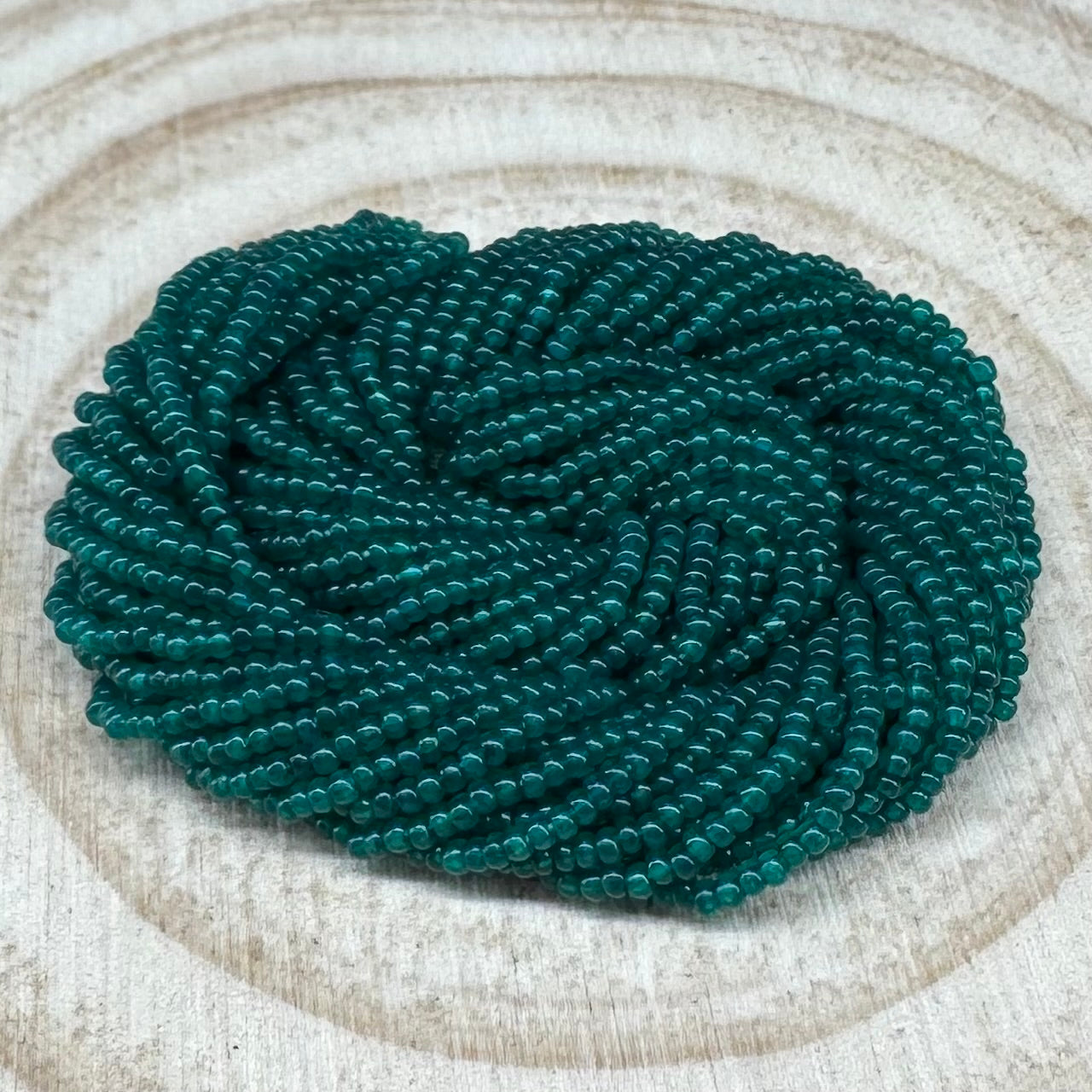 13/0 Charlotte Cut Seed Bead - Transparent Teal Opal *10g Hank* India Sheen Charlotte Cut Seedbeads