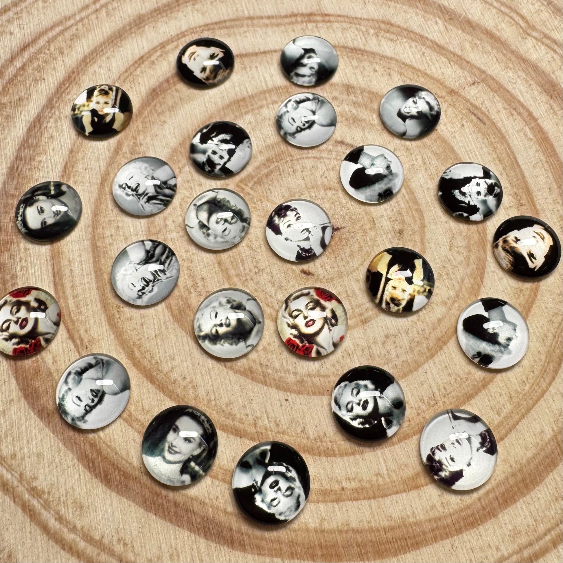12mm Marilyn Monroe Round Centre (Sold In Pairs) Sundaylace Creations & Bling