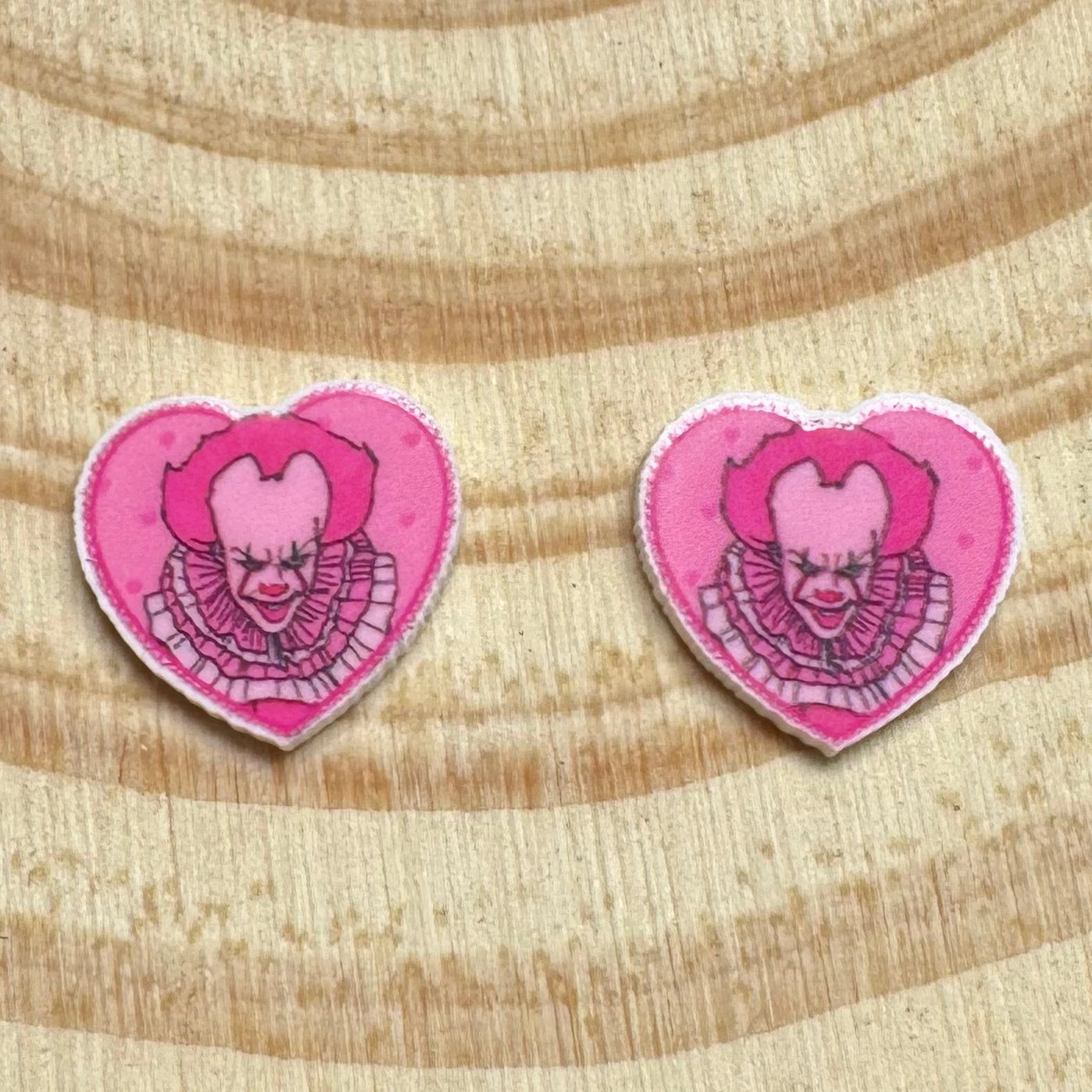 15mm It the Clown Shaped Pink HALLOWEEN Heart, Glue on, Resin Gem, (Sold in Pair) Resin Gems