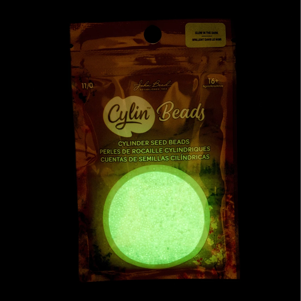 Cylin Bead 11/0 25g Bag Glow in Dark AB - White to Green Cylin Bead 11/0