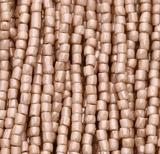 9/0 3 Cut Beads - Opaque Luster Rose Terra *Hank Tri-Cut Beads Preciosa