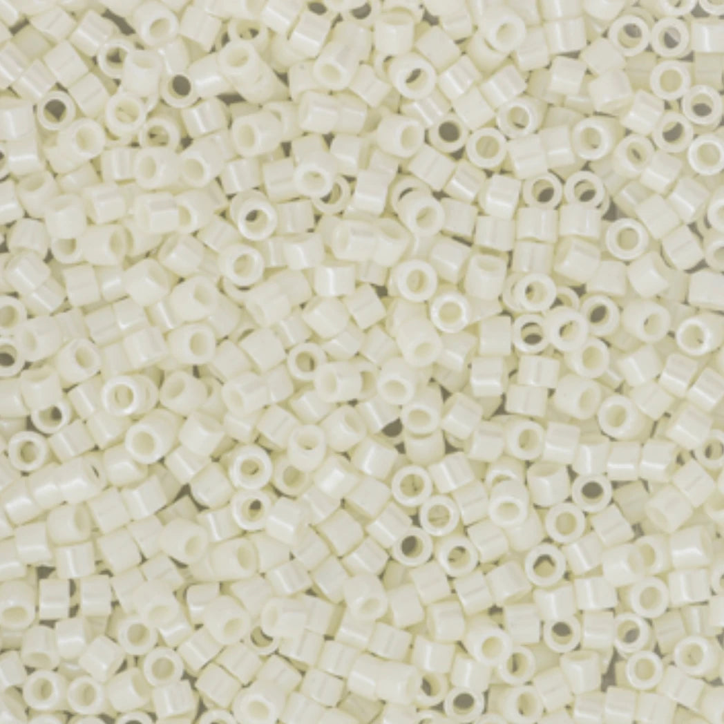 Delica 11/0 RD Opaque Shell White Luster (2402v) Miyuki Delica Beads