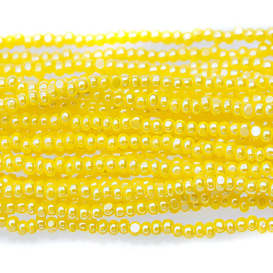 13/0 Charlotte Cut Seedbeads -  Sfinx LUSTER Yellow, *Hank 13/0 Seed Beads