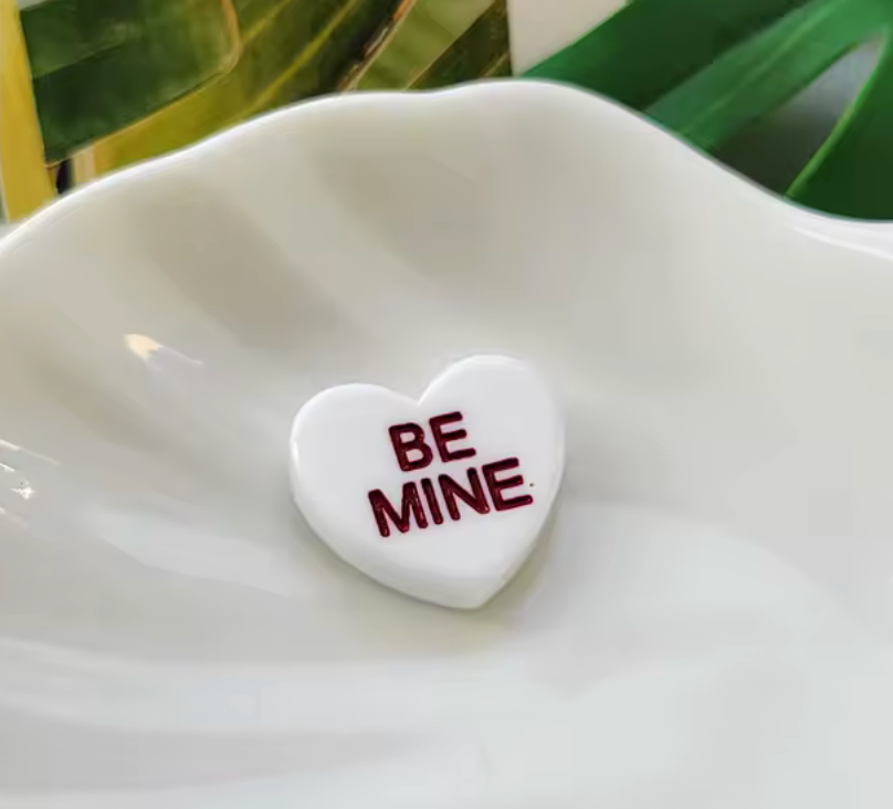 16*19mm Be Mine White Glossy Valentines "LOVE" "Be Mine" Red or White Hearts, Glue on, Resin Gem, (Sold in Pair) Resin Gems