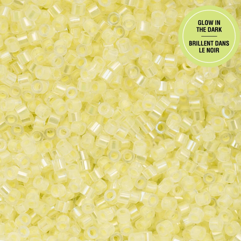 Cylin Bead 11/0 25g Bag Glow in Dark - Yellow AB (Glow Yellow) Cylin Bead 11/0