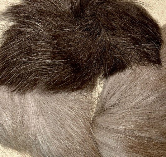 Natural Caribou Fur - Brown/Tan Dyed Natural Caribou Fur 1×3 inch Strip for Tufting