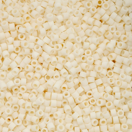 Cylin Bead 11/0 25g Bag Cream Matte Glazed Luster Cylin Beads John Beads