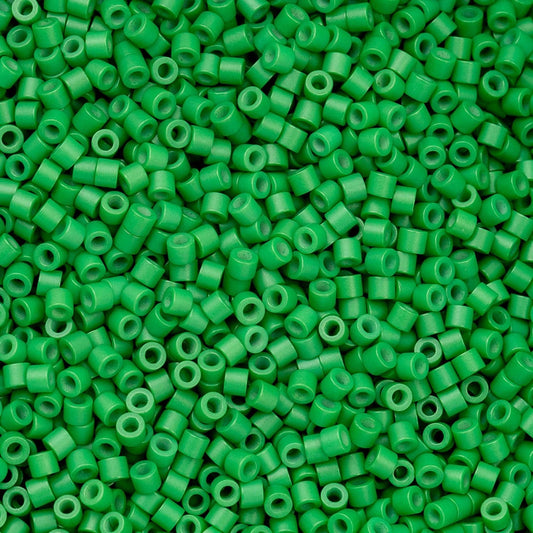 Cylin Bead 11/0 25g Bag Green Kelly Cylin Beads John Beads