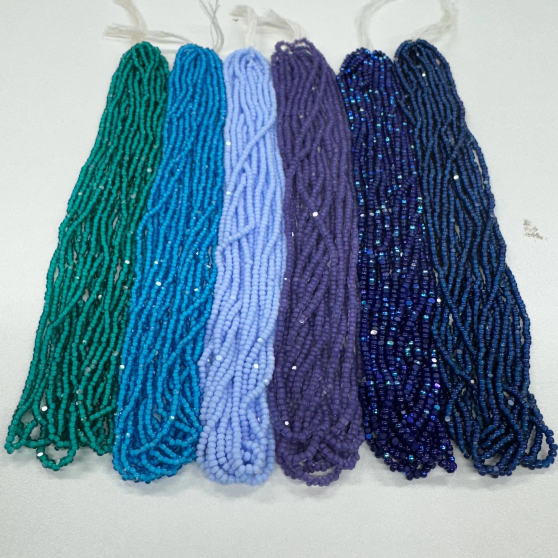 "Freshly Picked Blue Berries"🫐 - 6 x 11/0 Charlotte Seed bead Set (10 g), Promotions Charlotte Cut Seedbeads