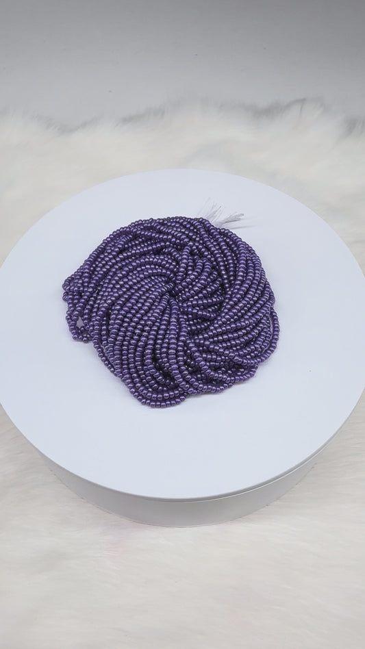 10/0 Blue Violet Silk, Preciosa Seed Beads *Limited time Hank