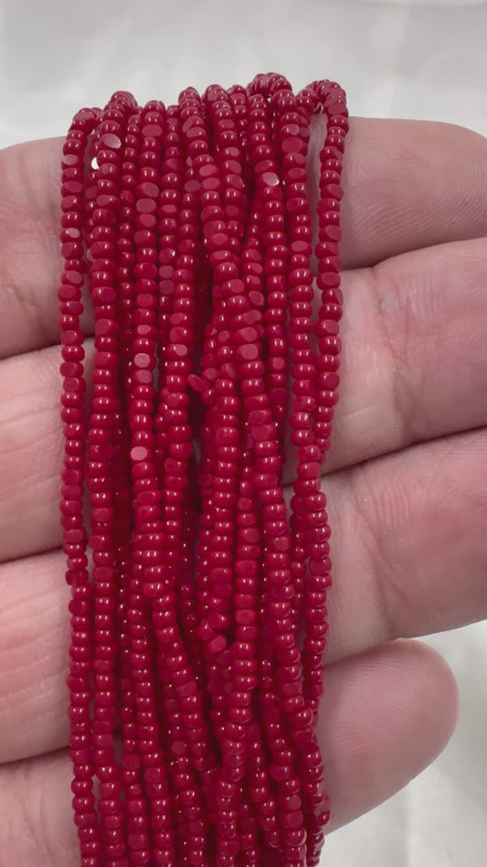 11/0 Charlotte Cortada *Cuenta de Semilla Premium- Rojo Cereza Opaco *Madeja de 10g*