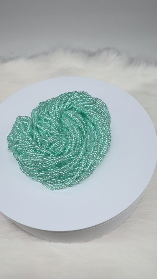 10/0 Aqua Pastel Pearl Lined Preciosa Seed Beads *Hank #10SB662-LP
