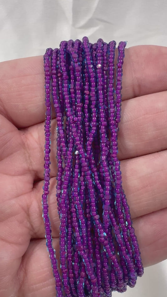 11/0 Chaquira Charlotte Cortada - Forro de Color Aguamarina Fucsia Forrado *Hilo de 10g*