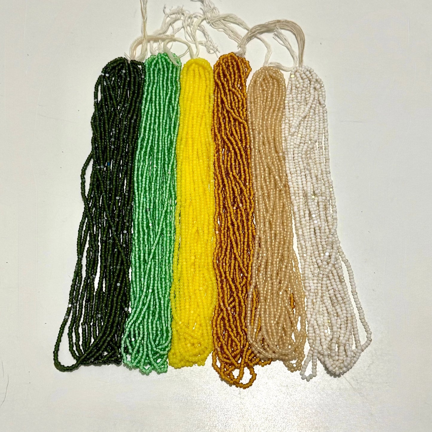 "Spring Daffodils 💐" 6 x 11/0 Charlotte Cut Seed Beads Set, Promotions Charlotte Cut Seedbeads