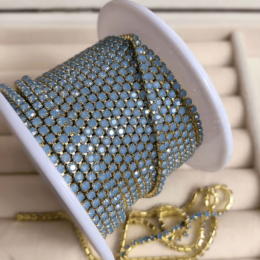 Ss4 Dove Blue Stone, on GOLD Metal Rhinestone Chain, Dense Chain 33" SS4 Metal Rhinestone Chain