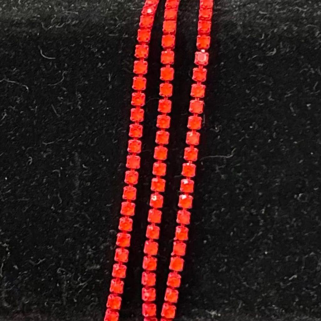 Ss6 Neon Coral Red Opal Stone on Red Coloured Metal Rhinestone Chain (Sold in 36") SS6 Metal Rhinestone Chain